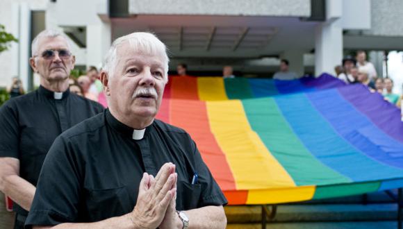​Celebran en Londres la primera misa para católicos homosexuales