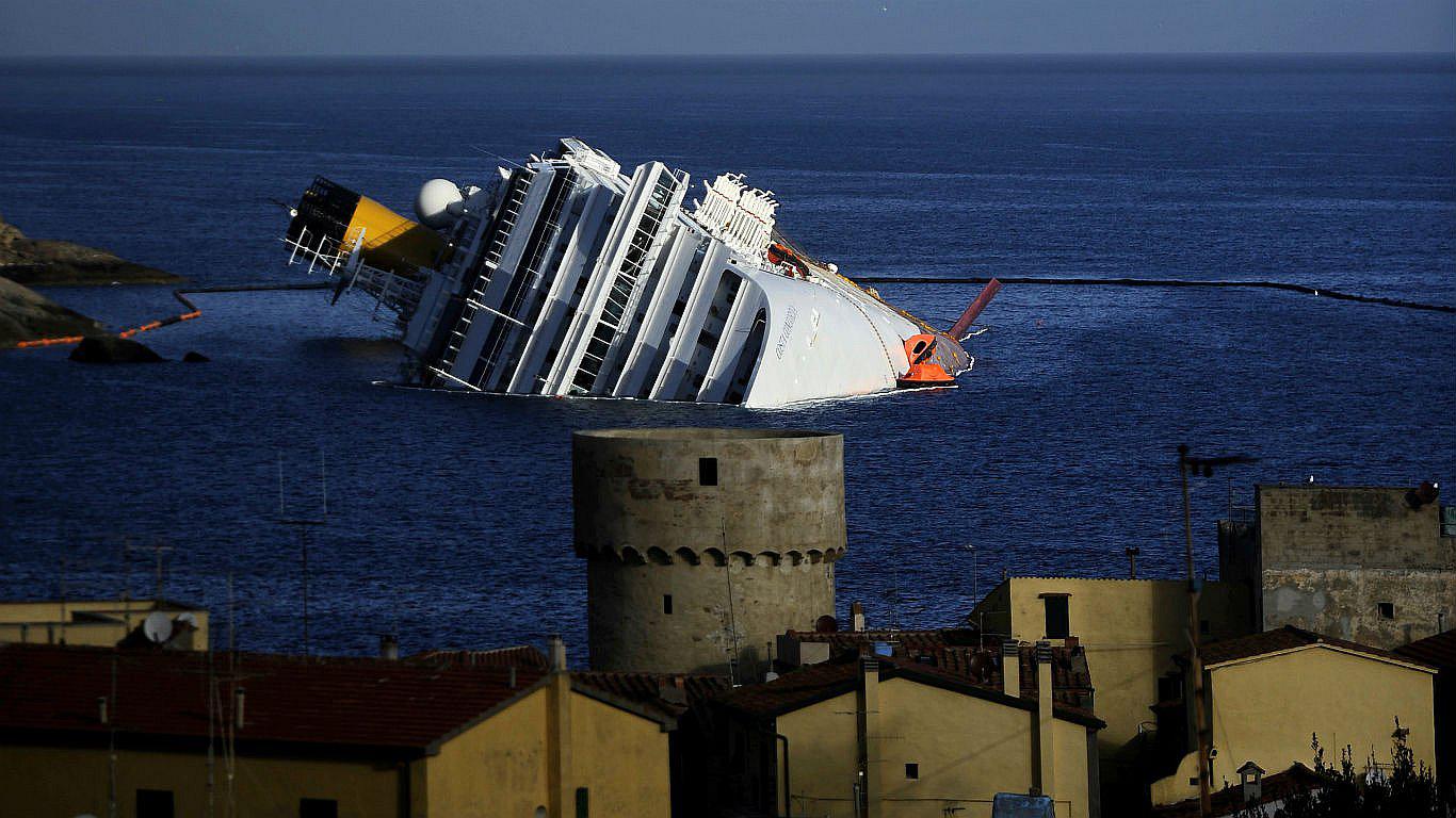 Confirman 16 años de cárcel para capitán del Costa Concordia