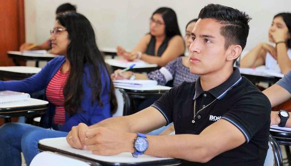 Más de 15,000 alumnos inician clases en la UNP