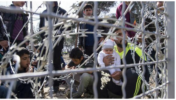 Más de 30.000 refugiados están ya atrapados en Grecia ante frontera cerrada