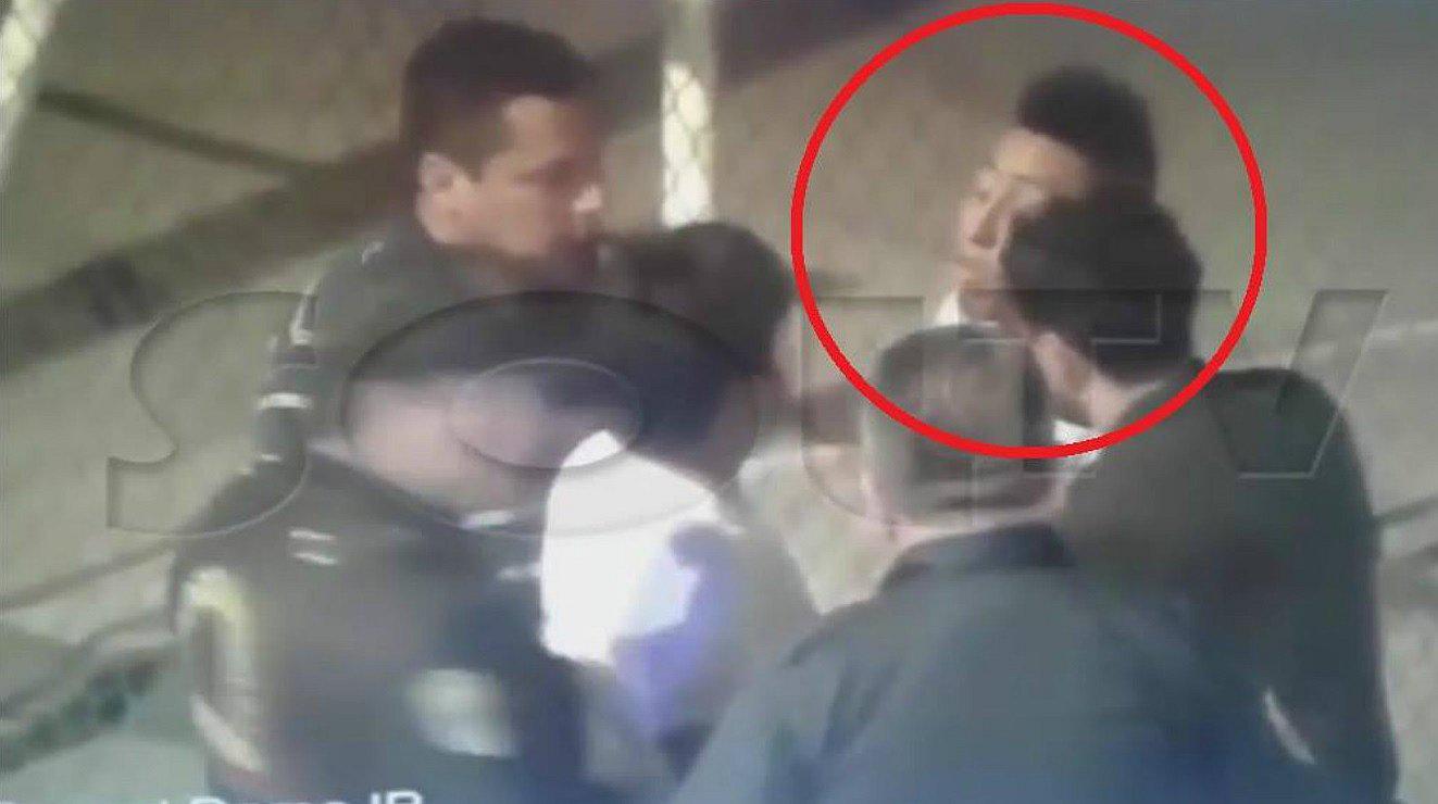 Christian Cueva: Cámaras de seguridad captan a jugador fuera de sus casillas (VIDEO) 