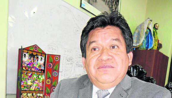 Alcalde de Huamanga minimiza críticas de regidores por viajes 