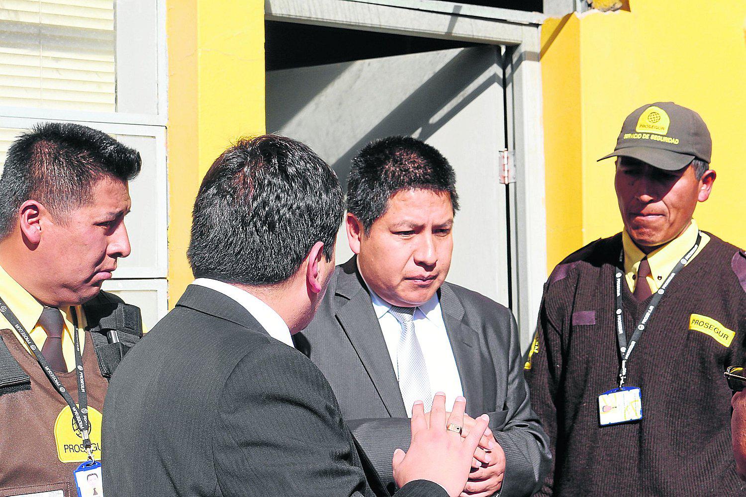 Puno: ​fiscal que investiga muerte de "El profe" da un paso al costado 