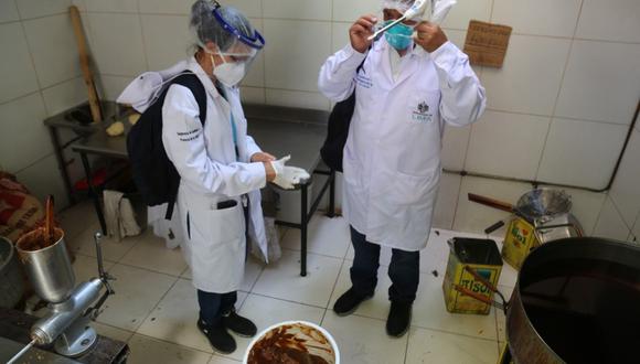 Municipalidad de Lima clausura local donde se preparaban churros en pésimas condiciones de higiene. (Foto: MML)