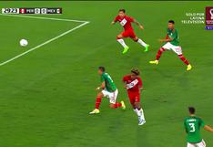 Perú vs. México: André Carrillo conectó la pelota con la cabeza y ‘Memo’ Ochoa pasó un gran susto (VIDEO)