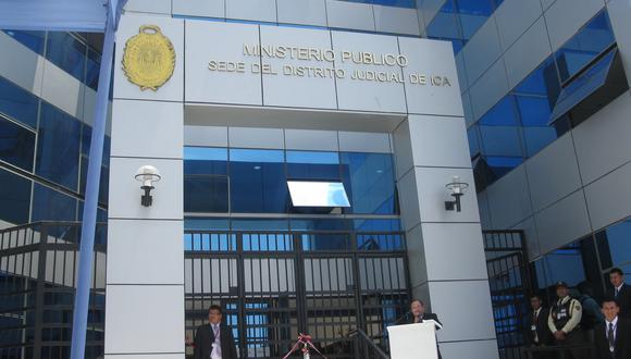 Fiscal insiste en archivar investigación contra Mantilla