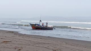 Embarcación queda a la deriva frente al borde costero en la provincia de Pisco