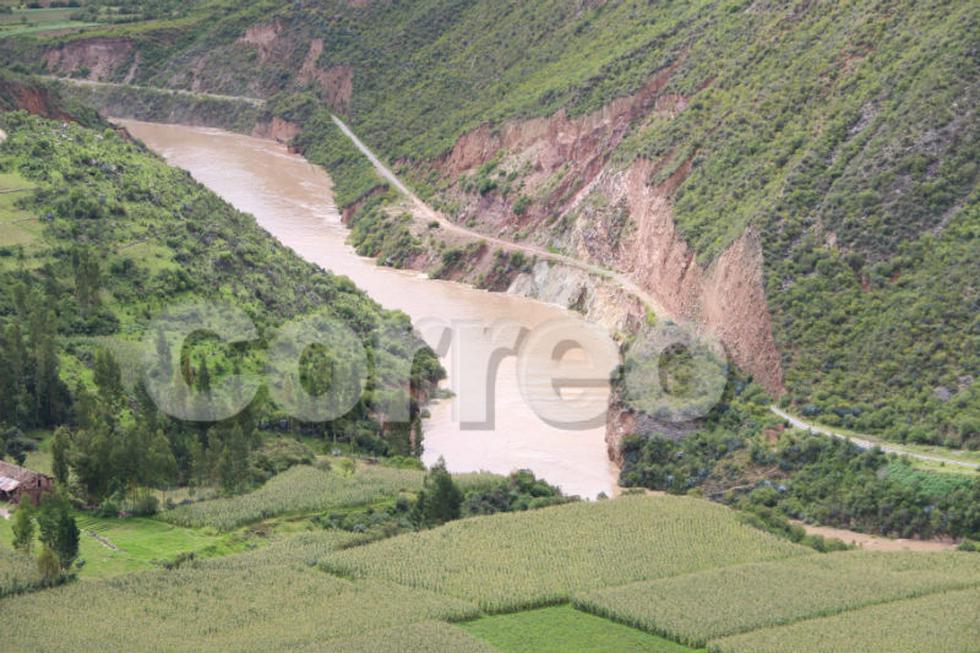 Huancavelica: Población huye por deslizamientos de cerro