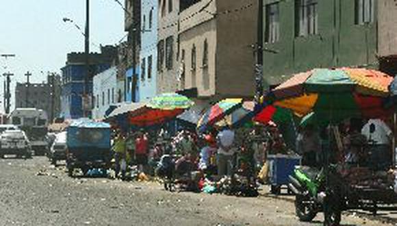 San Martín de Porres: Comerciantes ambulantes exigen ser reubicados