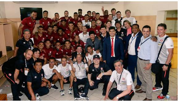 Selección Peruana: así fue su llegada a Lima tras triunfo en Paraguay (VIDEO y FOTOS)