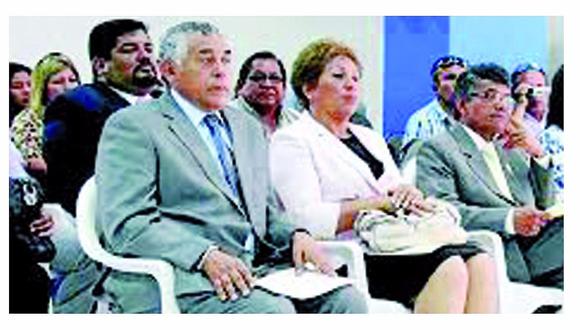 Precandidaturas: Victoria Espinoza al GRA y Julio Cortez a la MPS 