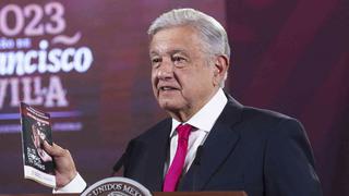Presidente de México ofrece su apoyo al abogado de Pedro Castillo
