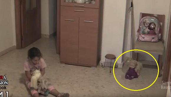 YouTube: Espíritu aterroriza a niña a través de muñeca y objetos (VIDEO)