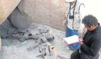 Descubren cadáver de varón