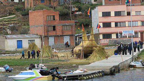 Once muertos deja naufragio en Lago Titicaca