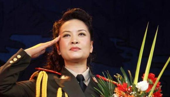 China: Primera Dama "conquista" a la prensa nacional e internacional 