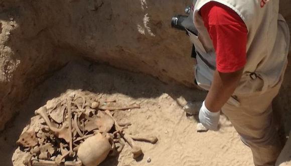 Hallan restos humanos y cerámica en obra pública