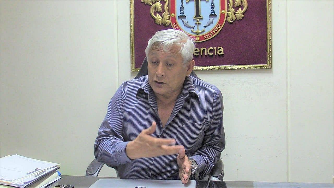 Gerente municipal habría solicitado prescripción de deuda de negocio personal 