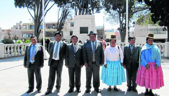 Pobladores de Huacullani viven en Tacna ¿Qué cantidad son?