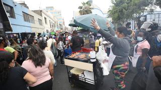 Comercio ambulatorio aumenta en Mesa Redonda por campaña navideña pese a estado de emergencia por COVID-19