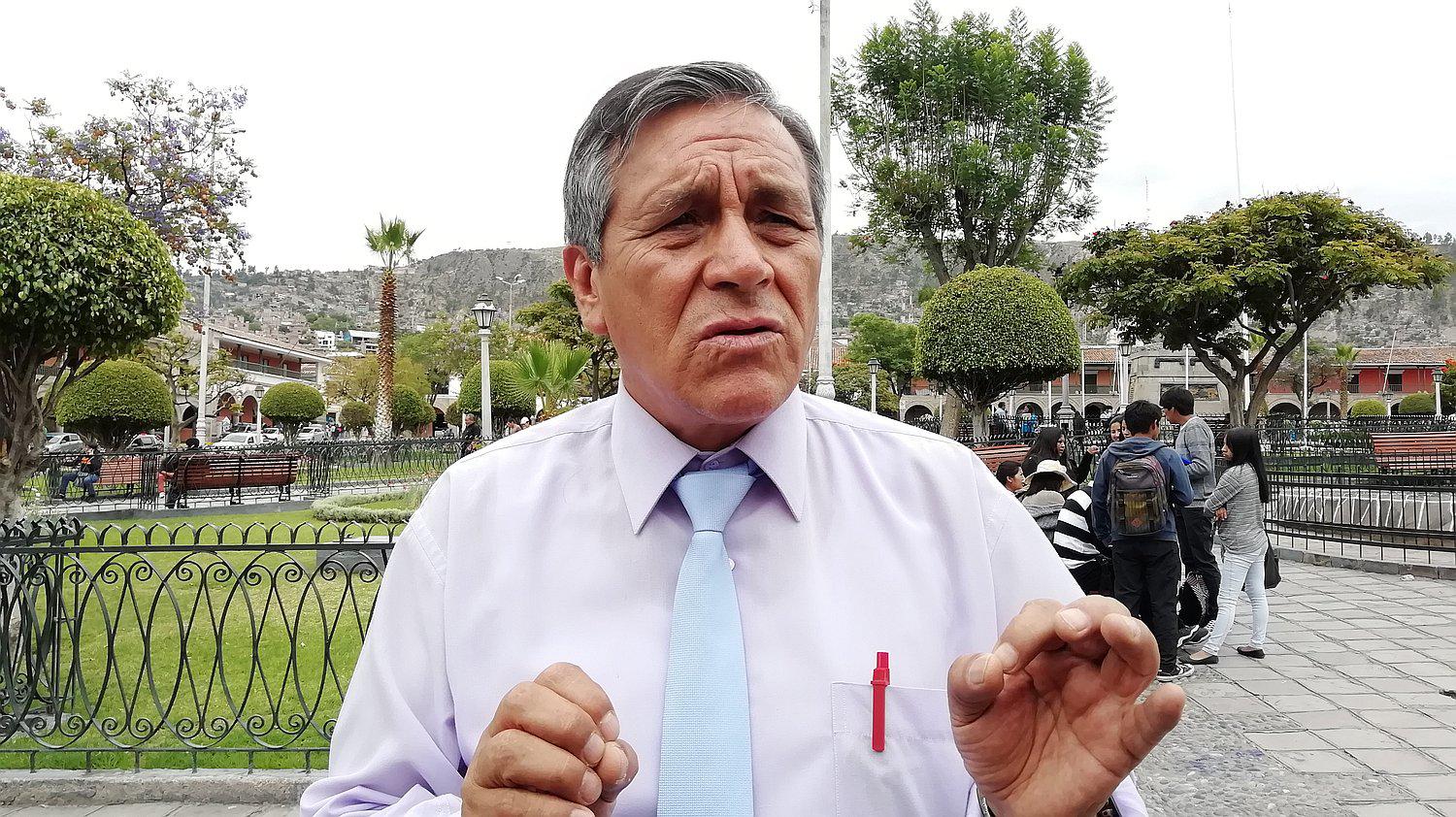 Estudiantes dejarán locales universitarios si retiran denuncia contra dirigentes