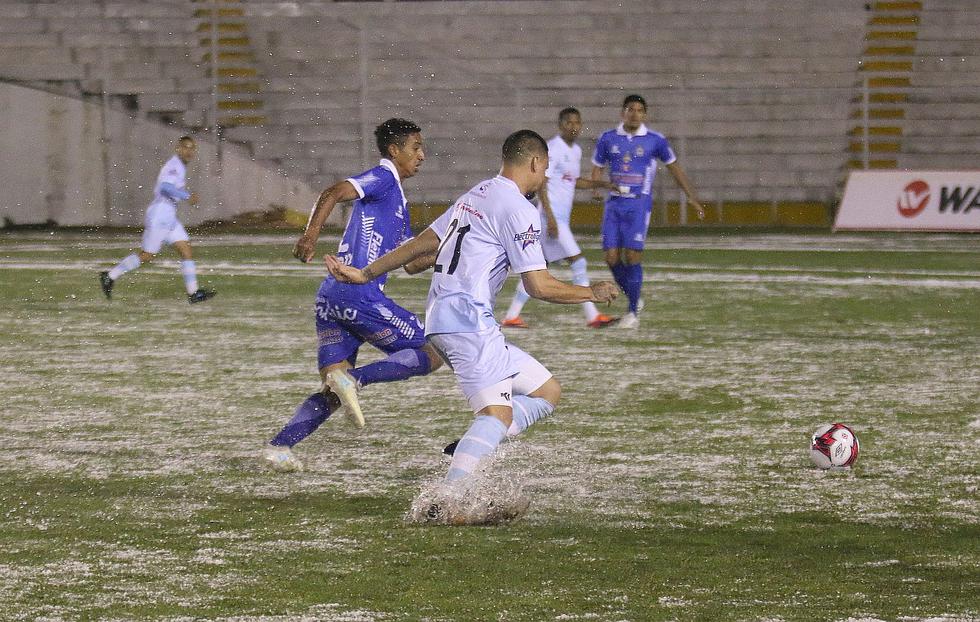 El increíble partido con granizo que jugó Real Garcilaso con el Binacional en Cusco (FOTOS - VIDEO)