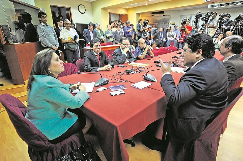 Nadine Heredia: Amparo no impide una nueva citación a primera dama