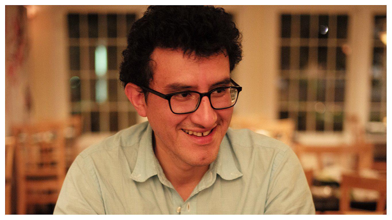 ​Marco Avilés: "Pasamos por la escuela sin discutir sobre racismo"