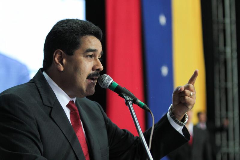 Nicolás Maduro pide "diálogo nacional" luego de elecciones municipales