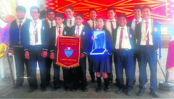Premiaron a ganadores del Concurso Provincial de Matemática en Pisco