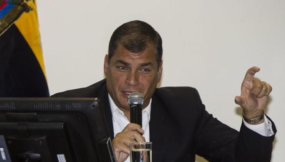 Rafael Correa denuncia ataques cibernéticos desde Colombia