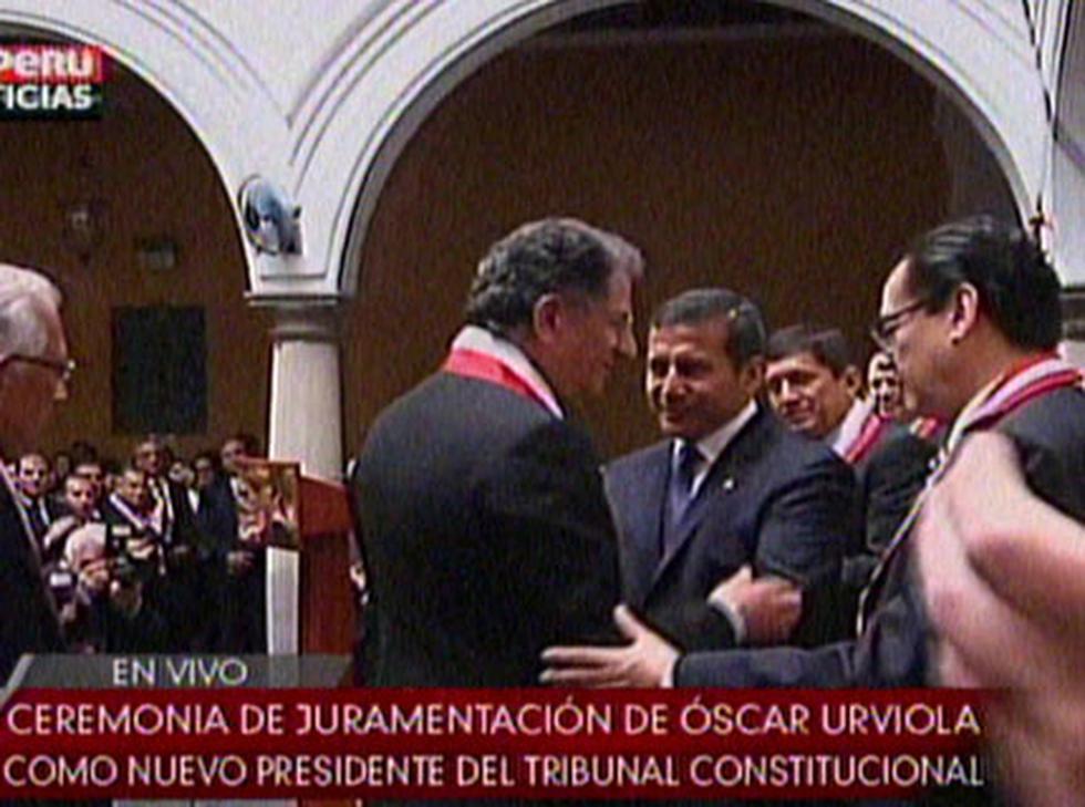 Óscar Urviola juramenta como presidente del Tribunal Constitucional