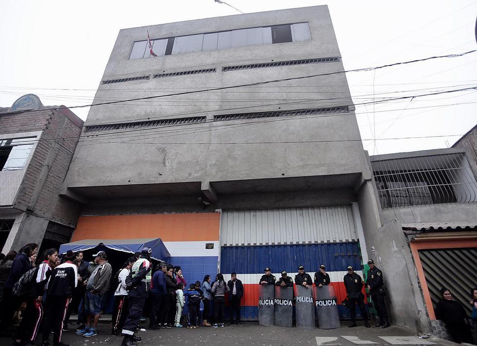 Hallan cuatro personas muertas dentro de una empresa de transportes en San Juan de Lurigancho (VIDEO)
