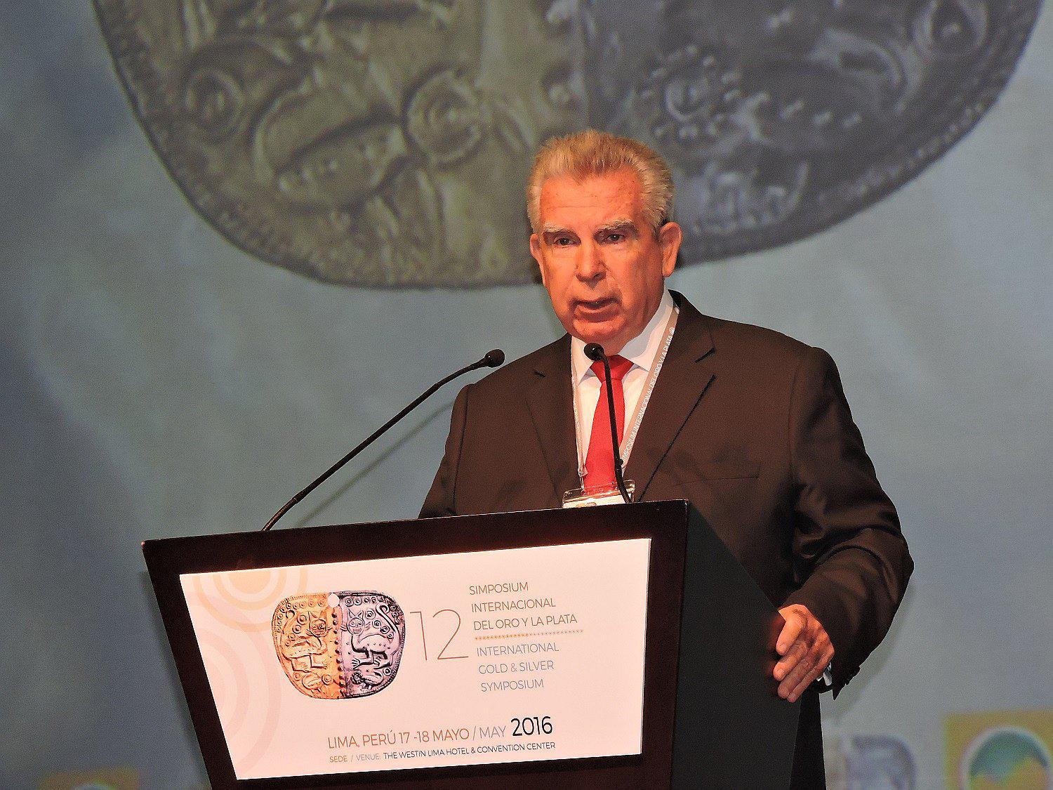 SNMPE demanda a Keiko Fujimori y PPK alentar inversiones mineras 