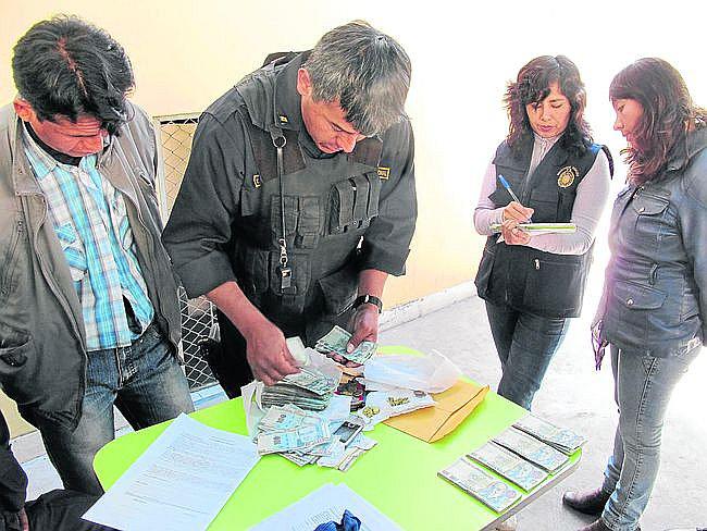 Profesora cesante fue estafada con cuento de libras esterlinas