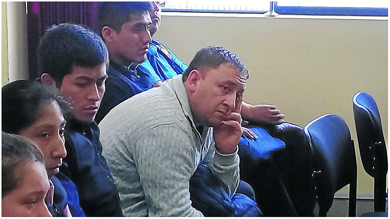 Acusan a policías de realizar amenazas de muerte y secuestro a un investigado 