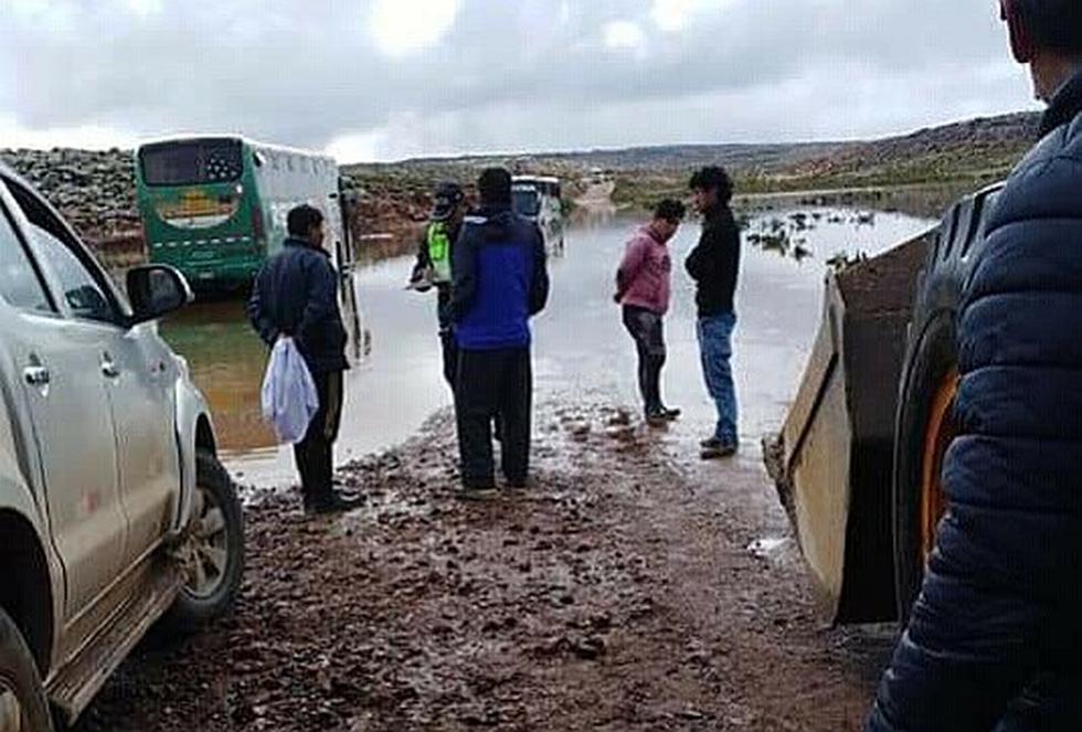 Tres personas mueren asfixiadas en bus de empresa Reyna (FOTOS)
