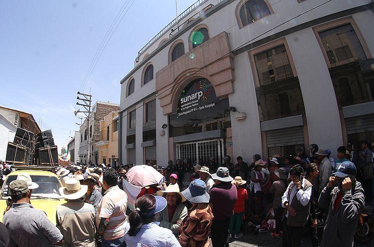 Este miércoles habrá atención nocturna en Sunarp Arequipa