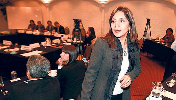 Patricia Juárez: Gestión de Susana Villarán sabotea la transferencia del municipio