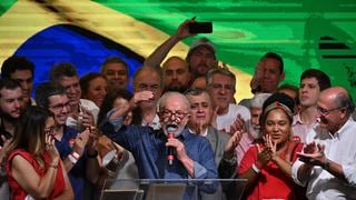Equipos de Lula y Bolsonaro inician transición del poder en Brasil