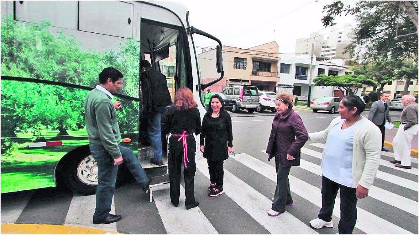 “Mi bus” transporta gratis a 6 mil personas