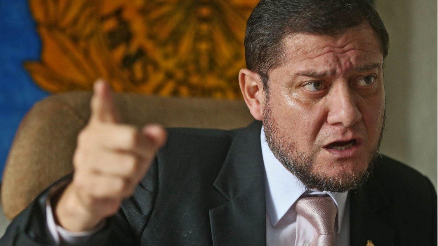 Fiscal que ve caso de 'Los Cuellos Blancos del Puerto' denuncia "reglaje"