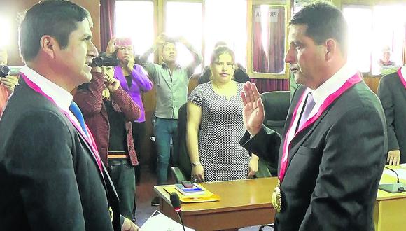 Juramentan los nuevos consejeros de Huaraz y de la provincia del Santa