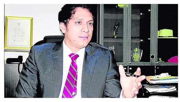Luis Valdez solicitará más presupuesto a Pablo de la Flor para contratar especialistas 