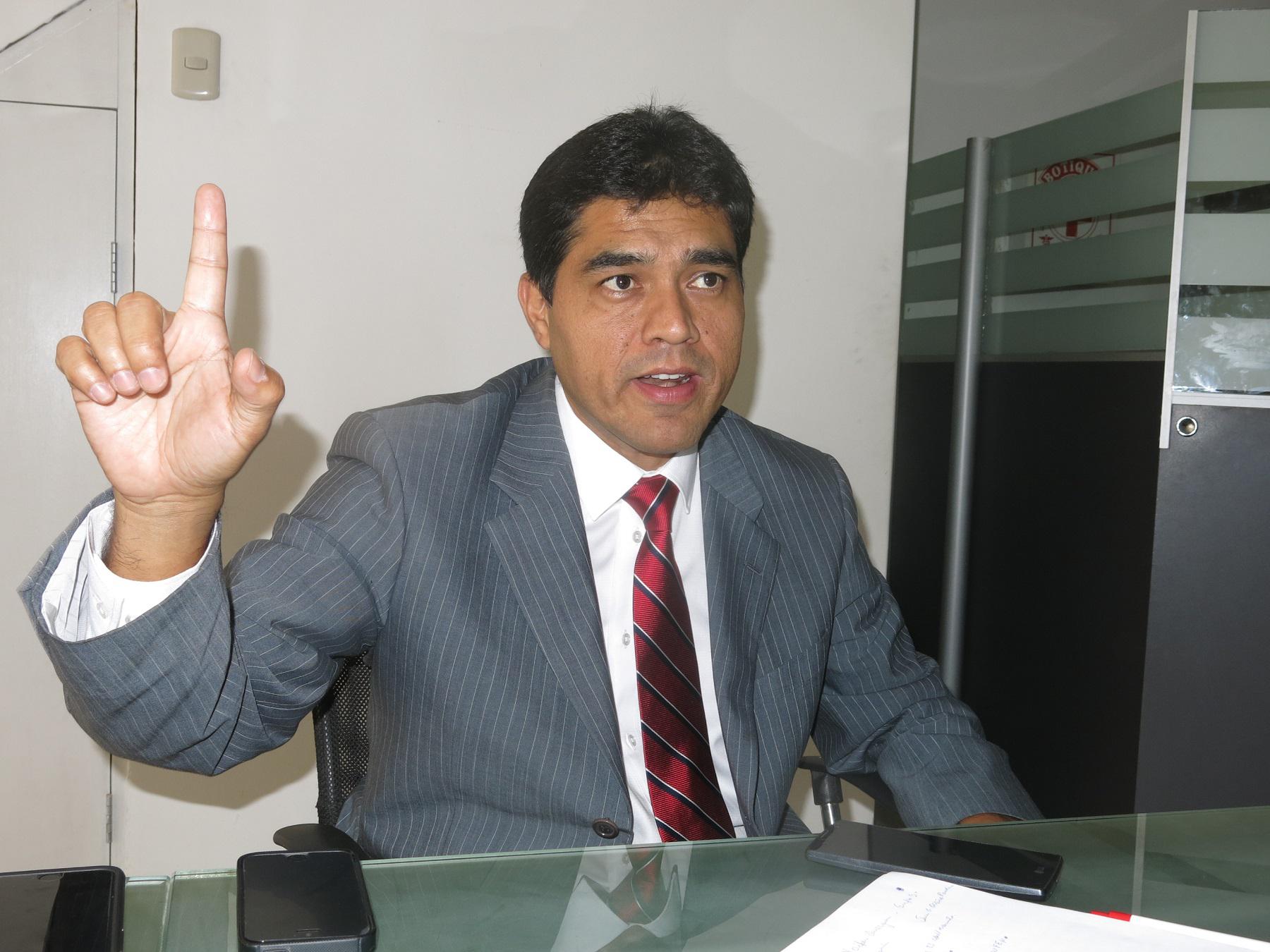 José Carlos Isla Montaño: “Se está vulnerando el derecho a la defensa”