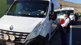 Sancionan a 10 vehículos que excedían aforo de pasajeros en carretera de Arequipa