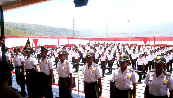166 nuevos policías se gradúan en Ayacucho