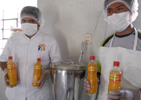 Alistan Feria de Exposición "Puro Puno"