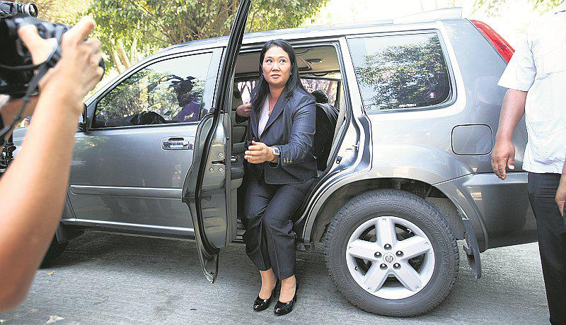 Recomiendan que Subcomisión cite a Keiko Fujimori por denuncia a Héctor Becerril