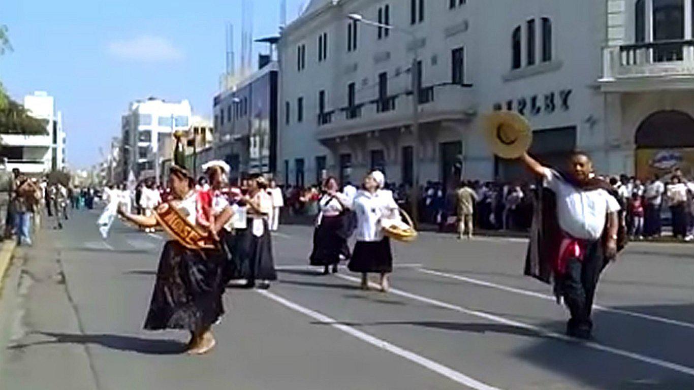 Chiclayo: Estampas monsefuanas sorprenden en desfile cívico (VIDEO)